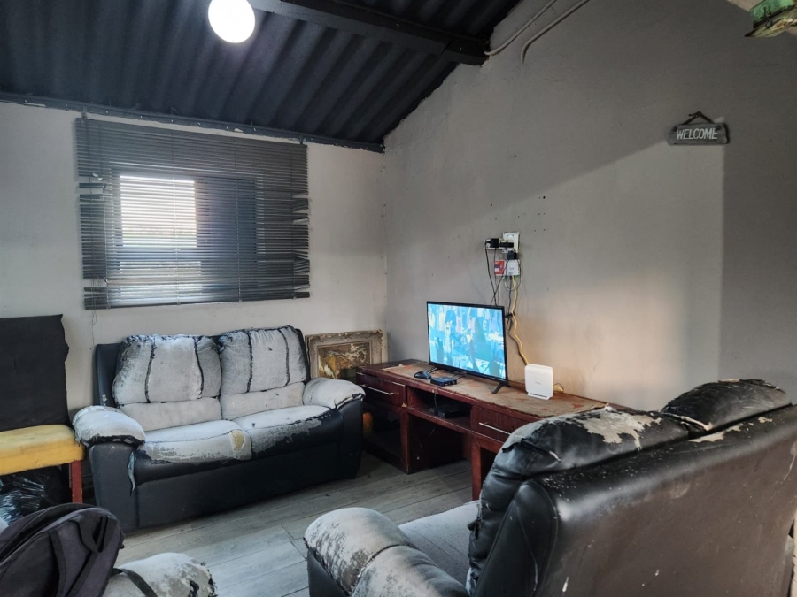 2 Bedroom Property for Sale in Conville Western Cape